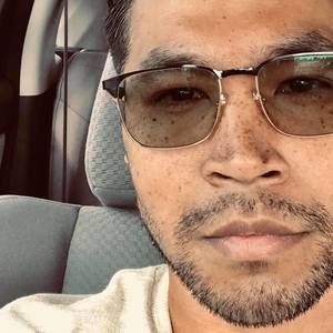 Meet your Posher, Eric